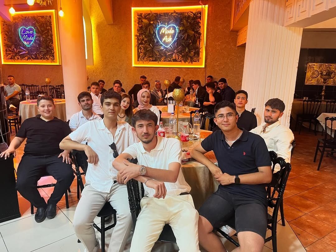 Biricik Akademi öğrenci sosyal buluşması